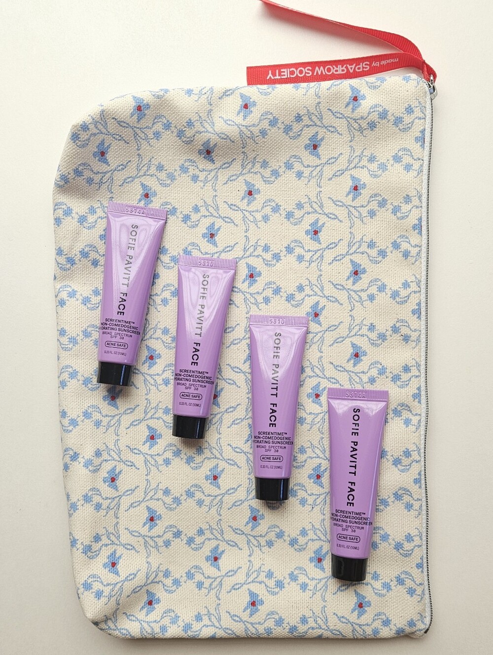 NWTx4 Sofie Pavitt Sunscreen SPF 30 Sun Care Makeup Bag Skin Sun Care Presents
